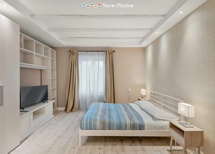 Del Golfo, Terremarine La Spezia